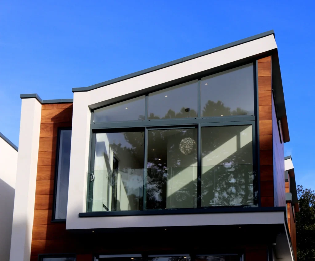 contemporary-glass-front-home-window-tinting-medley-fl